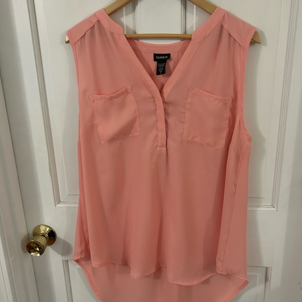 Torrid Pink Sleeveless Blouse Size 1